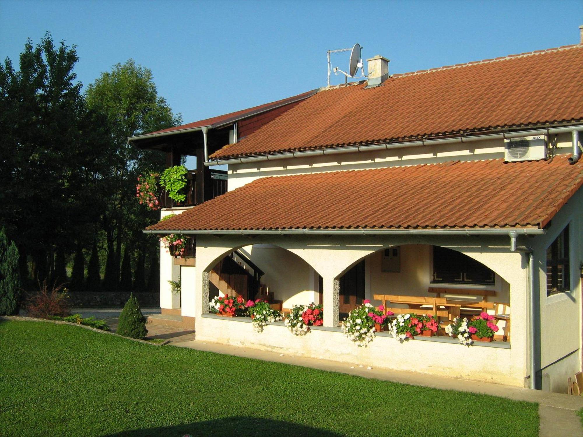 Villa Iva Rakovica Exteriör bild